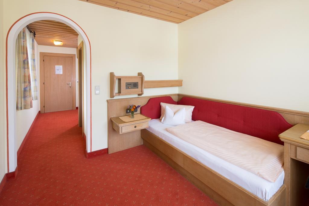 Gasthof Ascherwirt Hotel Brandenberg Стая снимка